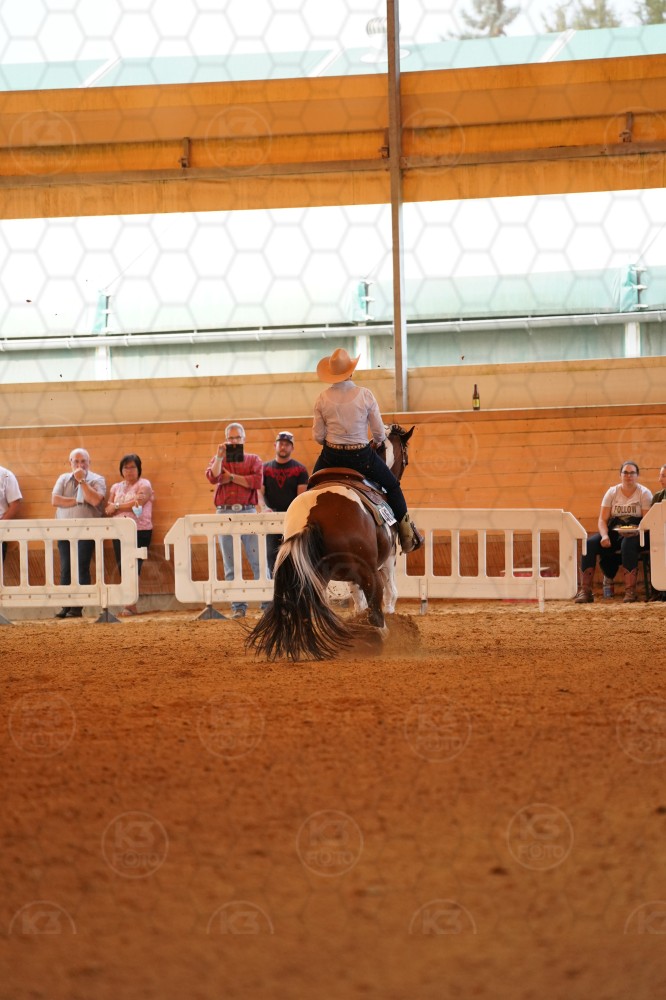 s_A_909334.JPG